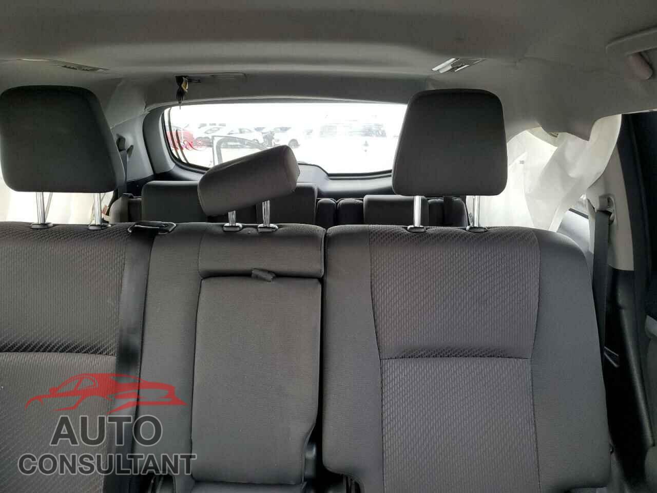 TOYOTA HIGHLANDER 2018 - 5TDBZRFH1JS856101
