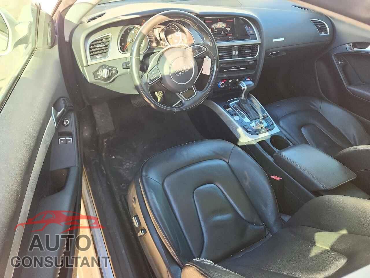 AUDI A5 2013 - WAULFAFR5DA069979
