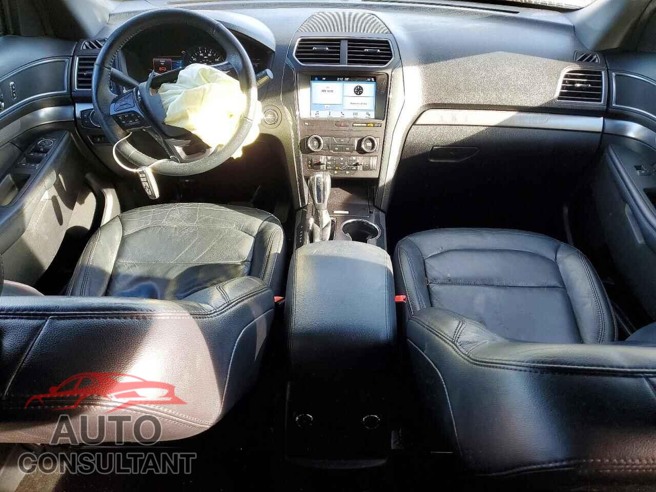 FORD EXPLORER 2018 - 1FM5K8D86JGA10955
