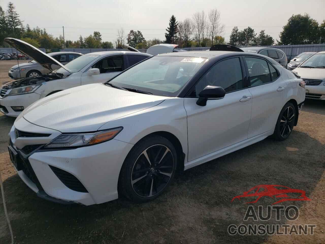 TOYOTA CAMRY 2018 - 4T1B61HK5JU120708