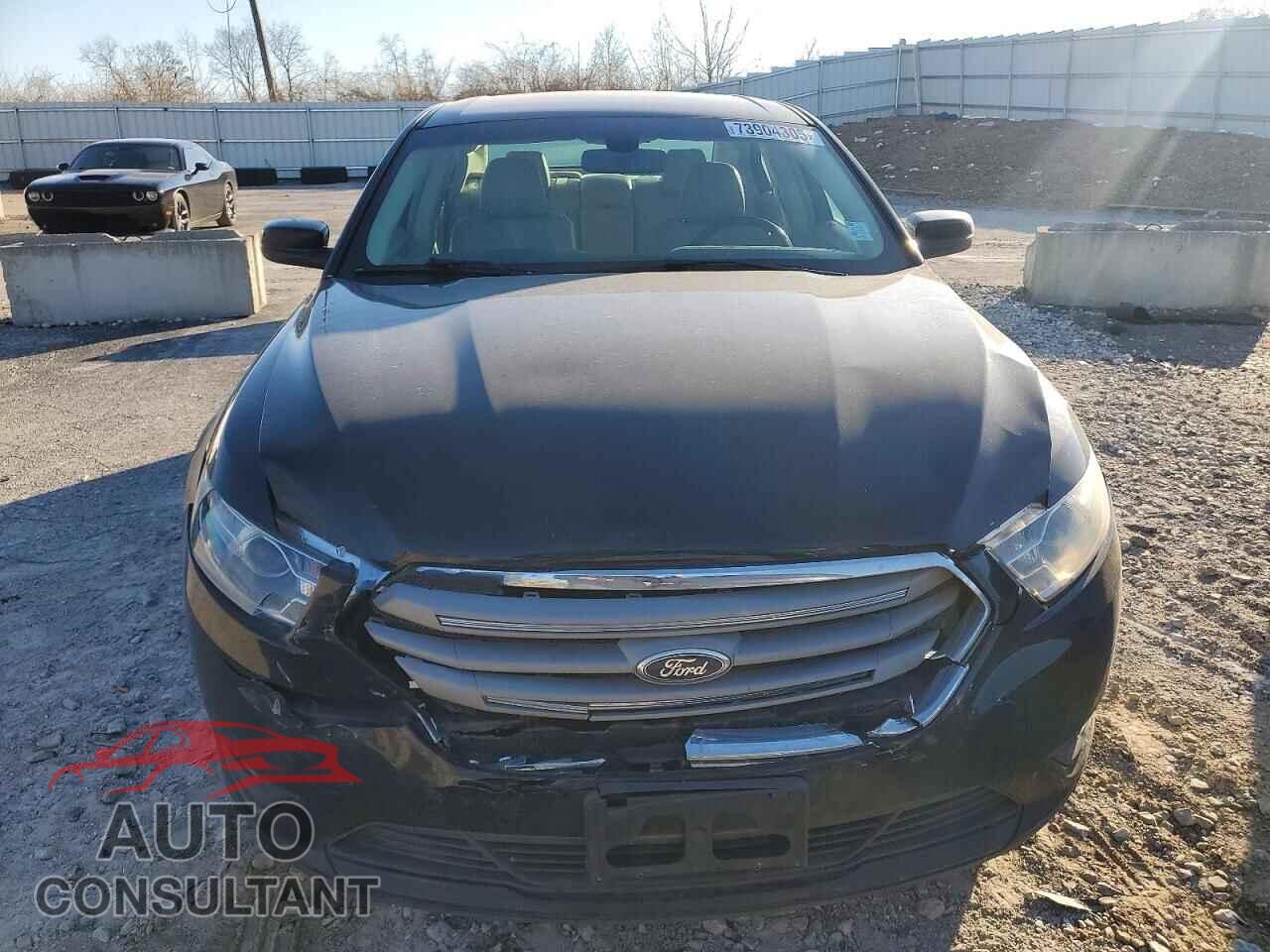 FORD TAURUS 2013 - 1FAHP2E87DG228752
