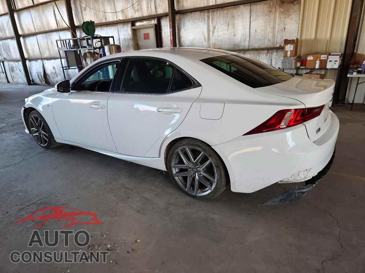 LEXUS IS 2016 - JTHBA1D23G5026238