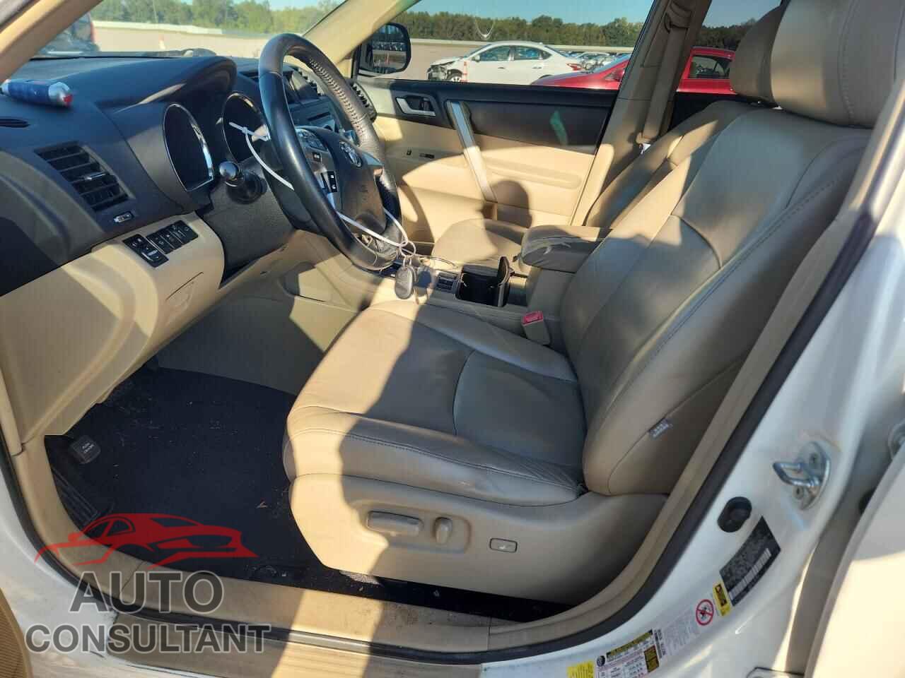 TOYOTA HIGHLANDER 2012 - 5TDZA3EH8CS027856