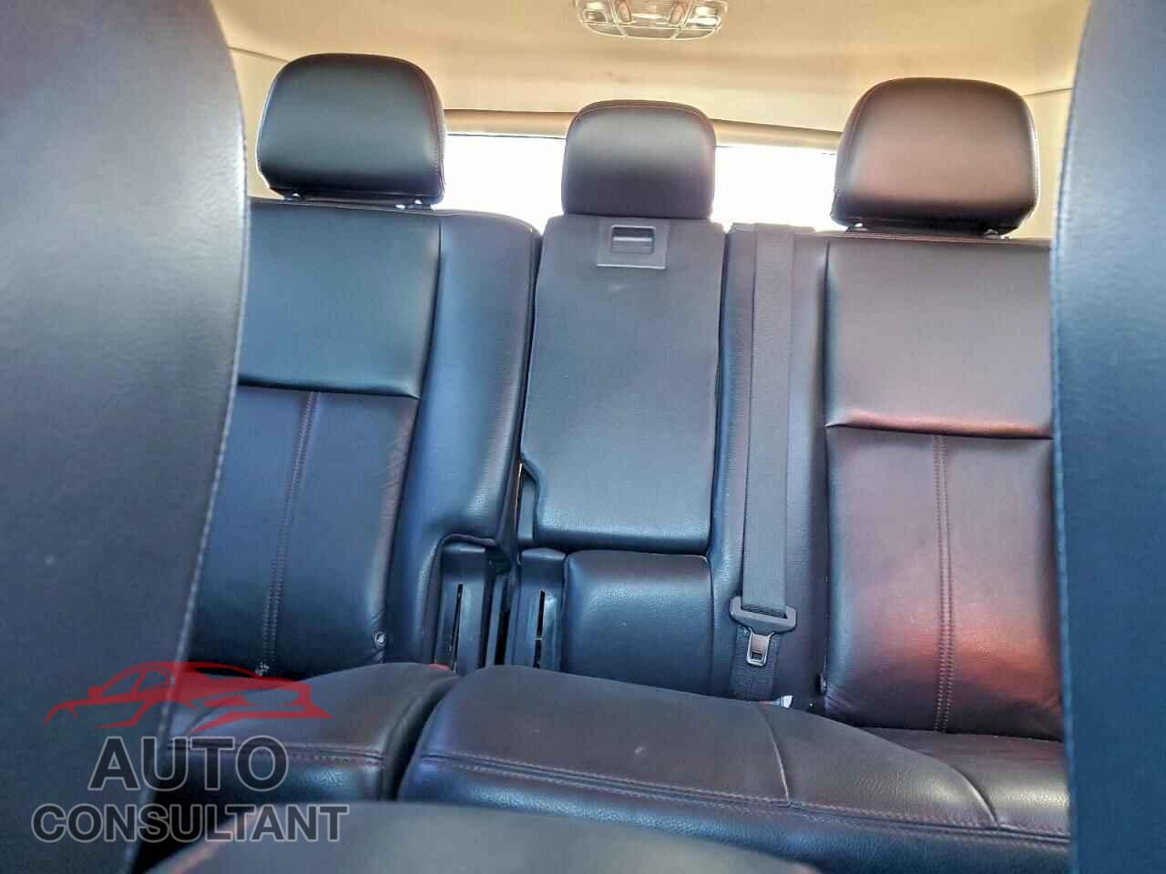 FORD EDGE 2013 - 2FMDK3JC8DBA48447