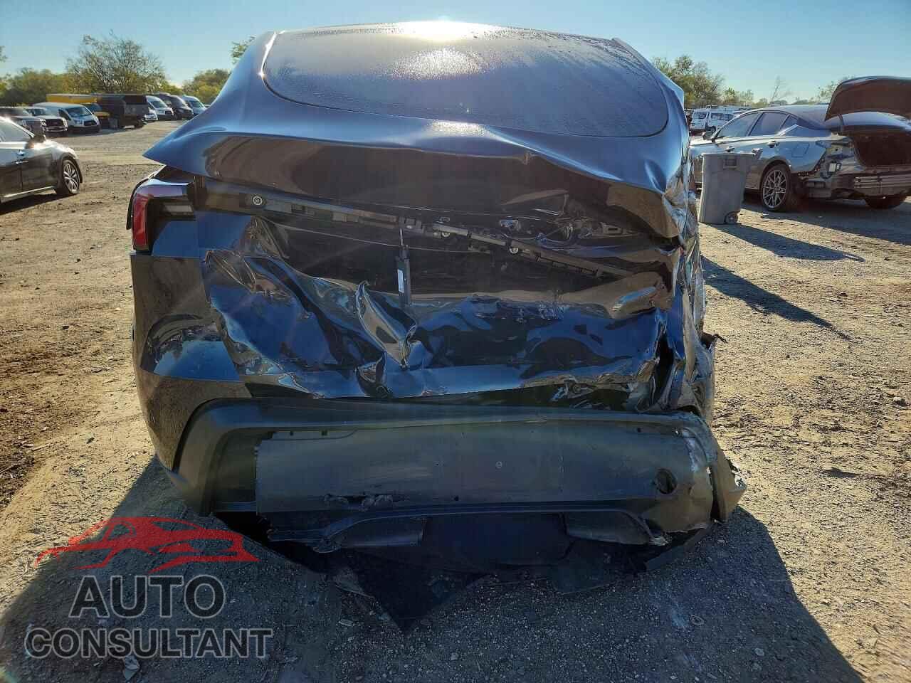 TESLA MODEL Y 2026 - 7SAYGDEDXTA591946