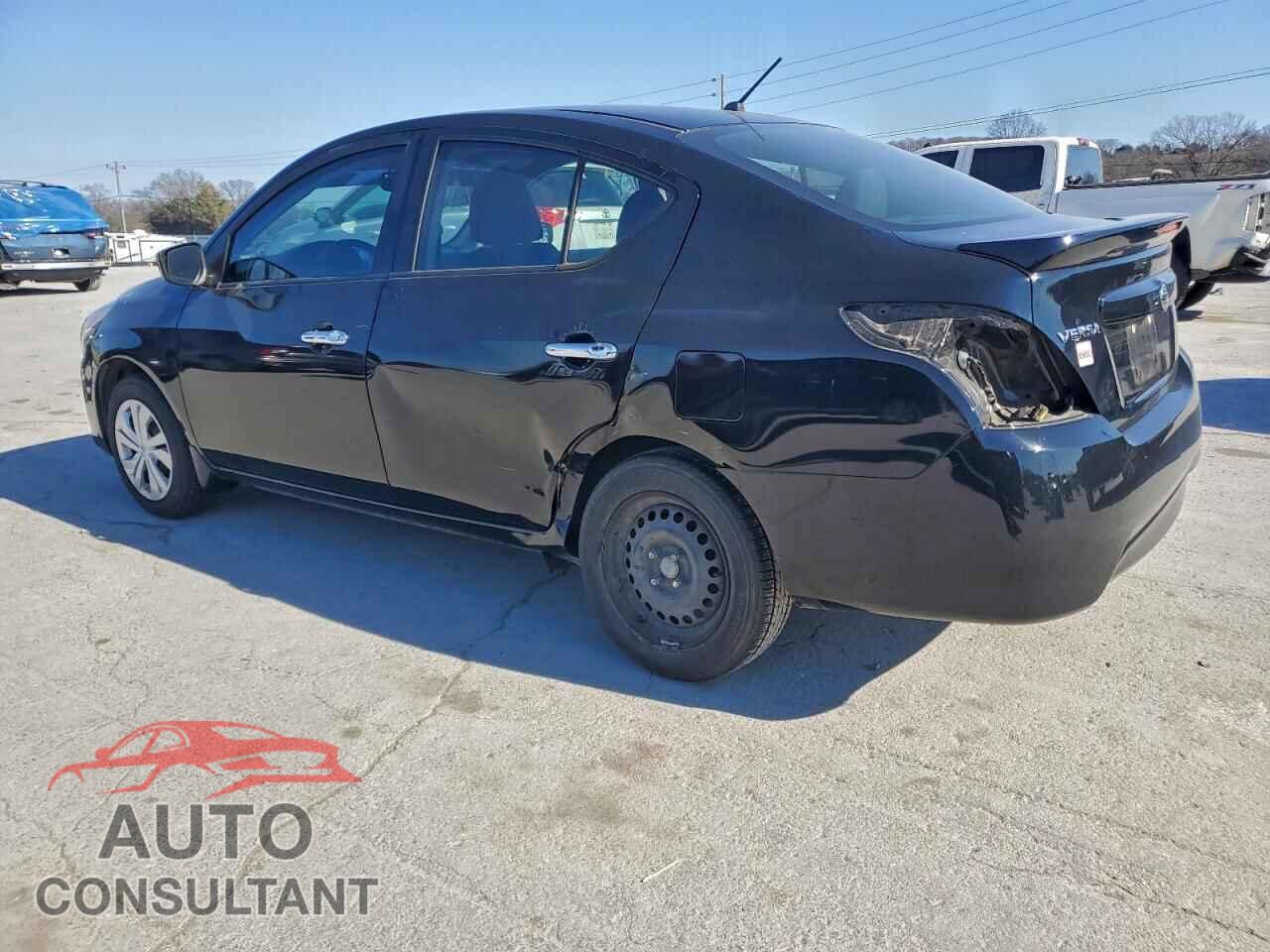 NISSAN VERSA 2017 - 3N1CN7AP3HL908740