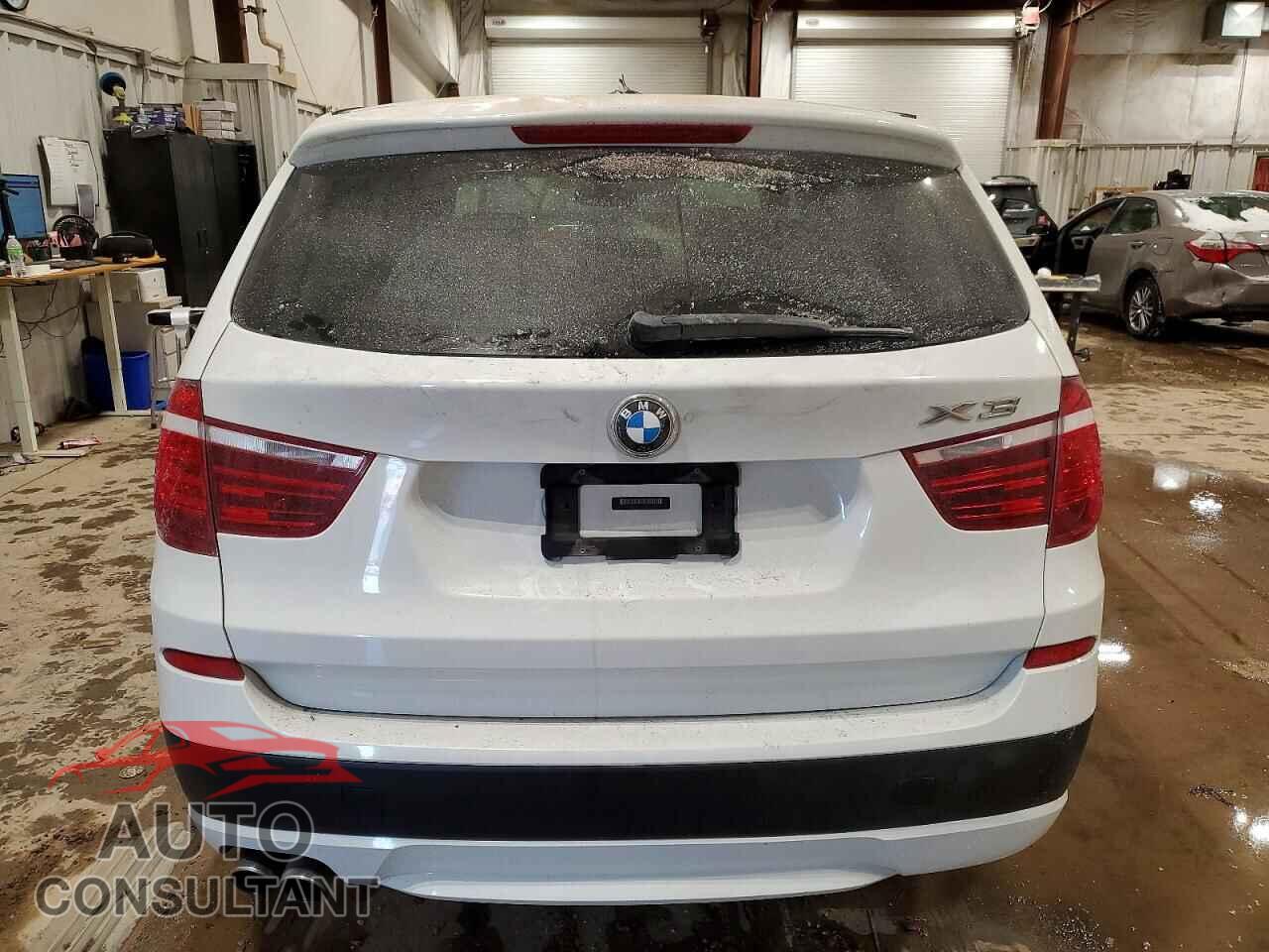 BMW X3 2014 - 5UXWX9C50E0D11275