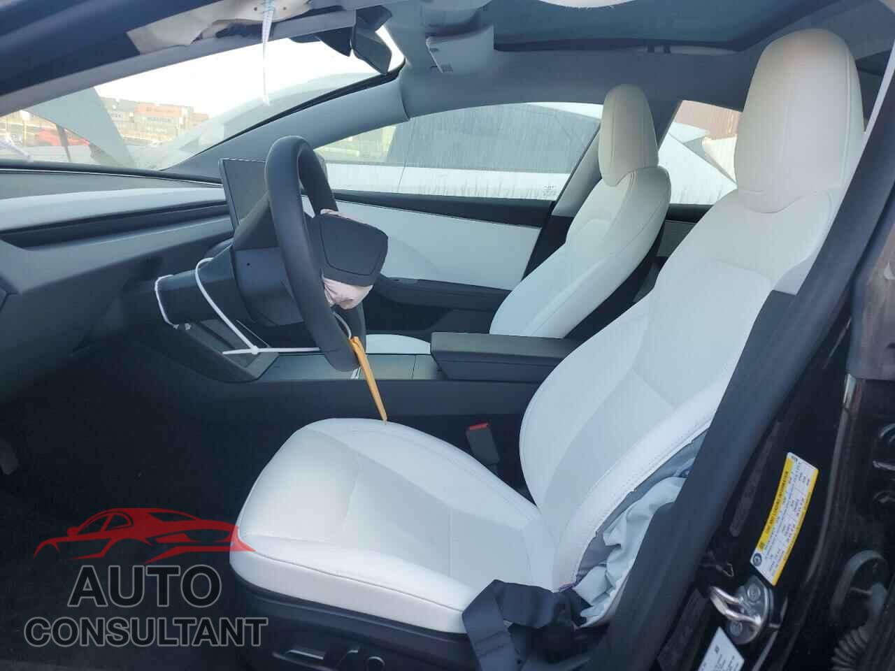 TESLA MODEL 3 2024 - 5YJ3E1EA7RF815798