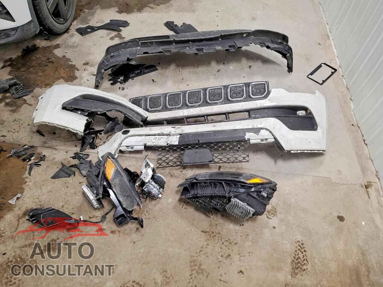 JEEP COMPASS 2022 - 3C4NJDFB5NT200241