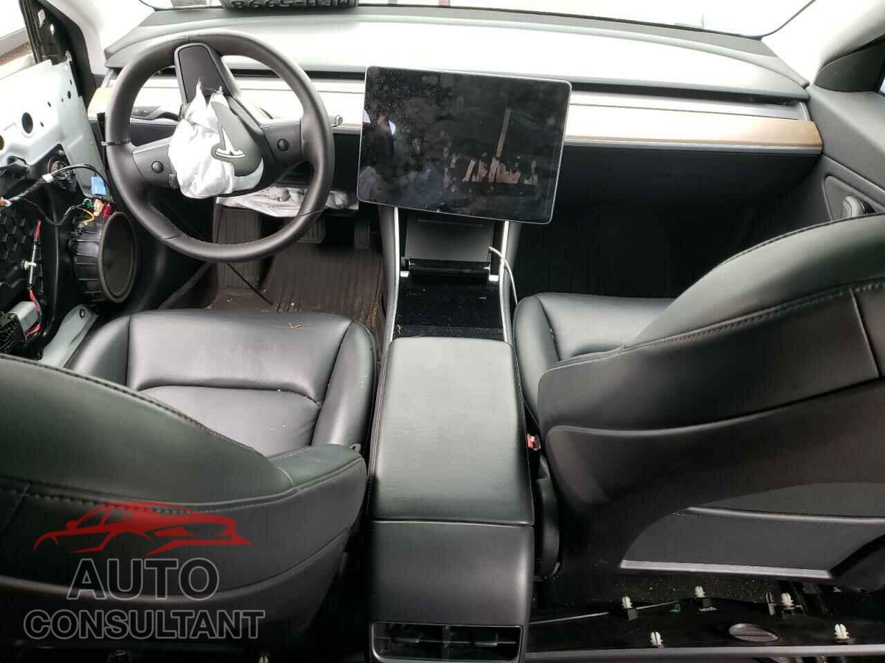 TESLA MODEL 3 2019 - 5YJ3E1EB3KF433251