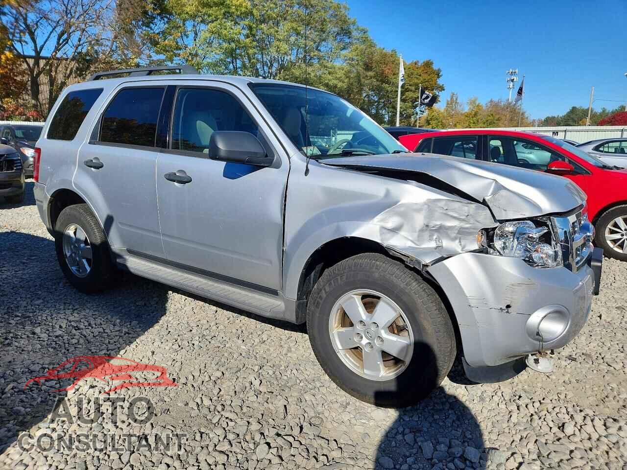 FORD ESCAPE 2012 - 1FMCU9D79CKB15343