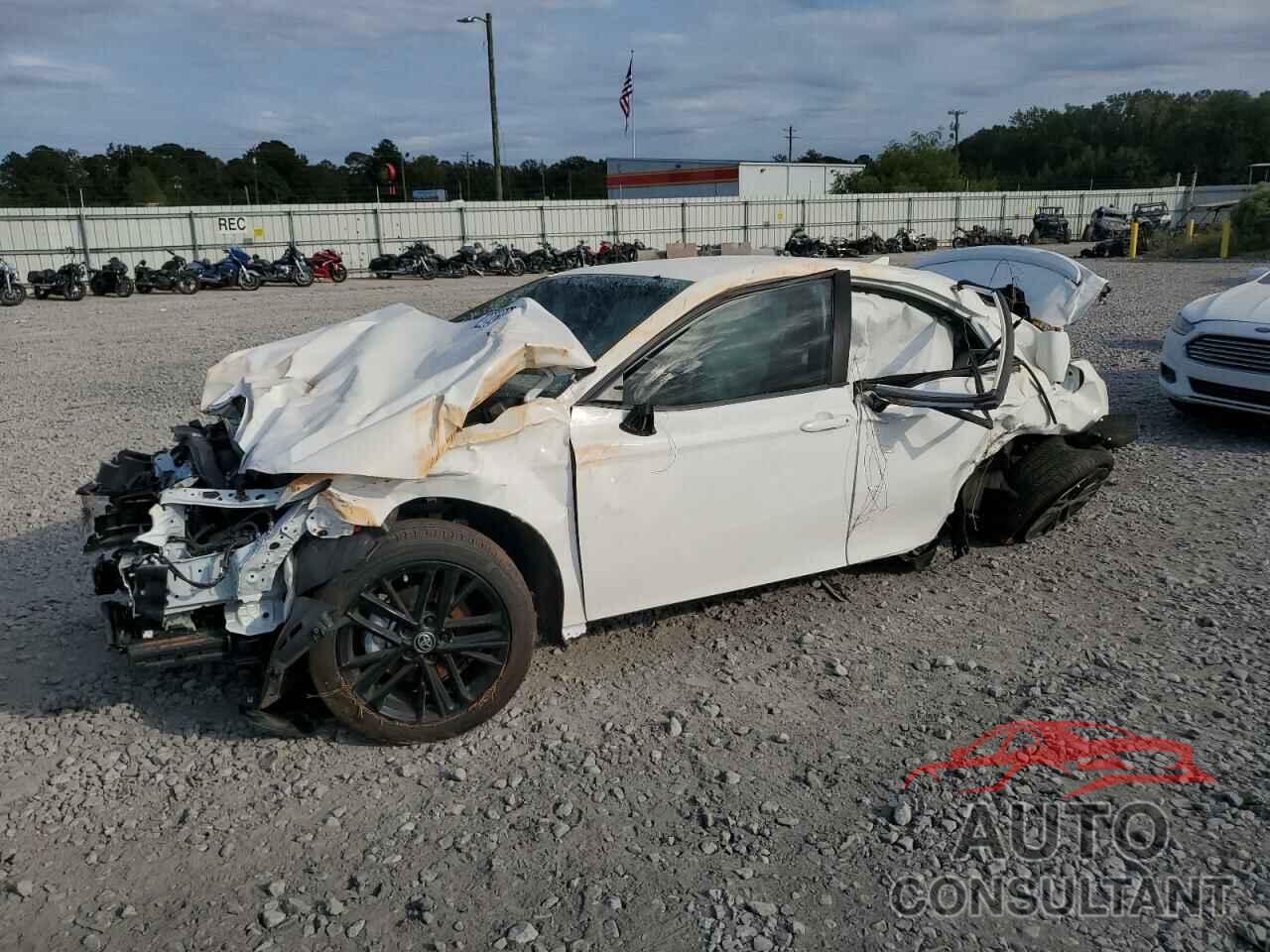 TOYOTA CAMRY 2025 - 4T1DAACK5SU014209