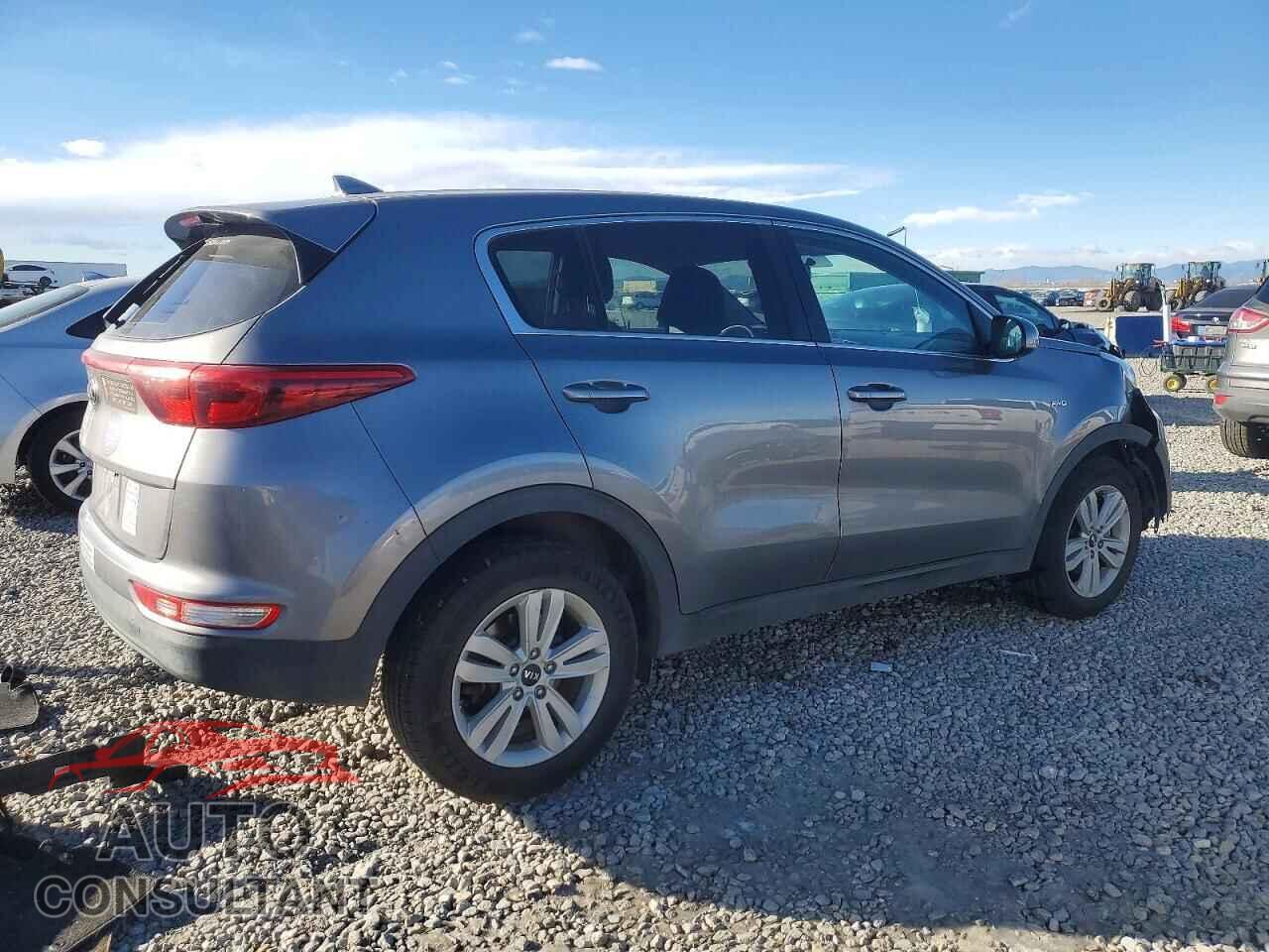 KIA SPORTAGE 2017 - KNDPMCAC1H7157200