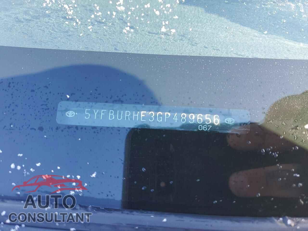 TOYOTA COROLLA 2016 - 5YFBURHE3GP489656