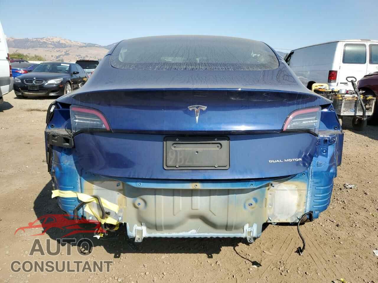 TESLA MODEL 3 2022 - 5YJ3E1EB9NF298507