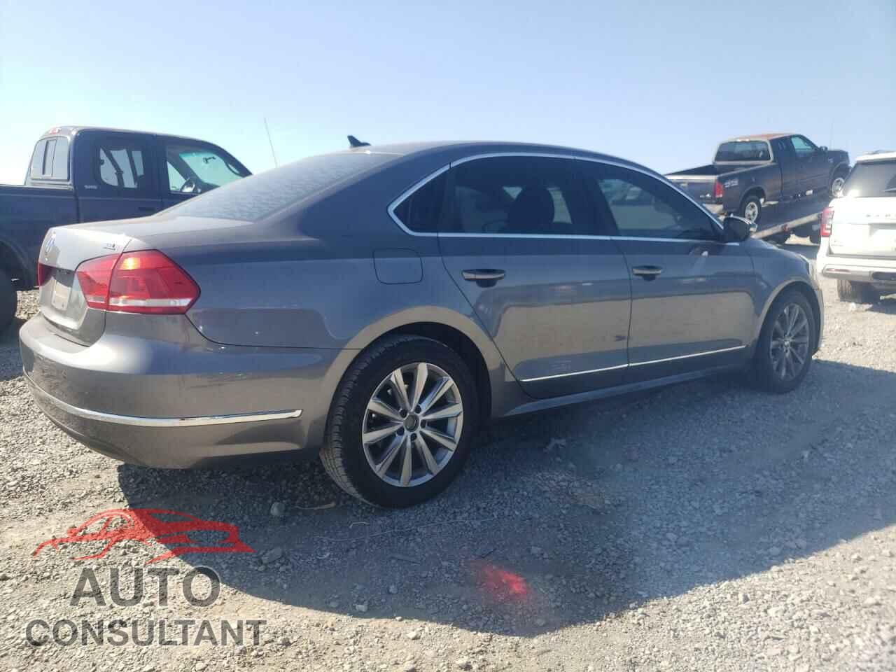VOLKSWAGEN PASSAT 2012 - 1VWCP7A39CC033802