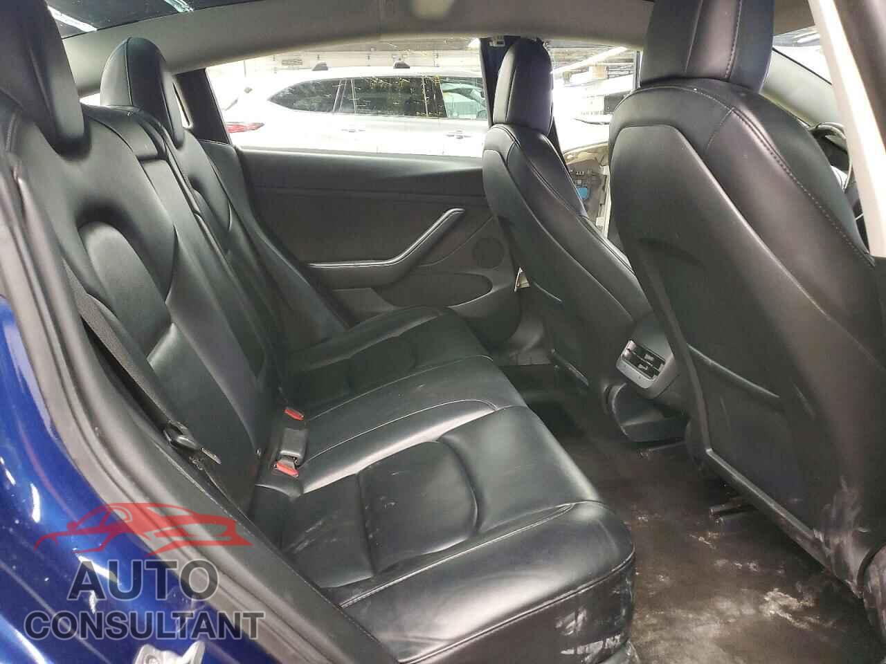 TESLA MODEL 3 2022 - 5YJ3E1EA9NF190878