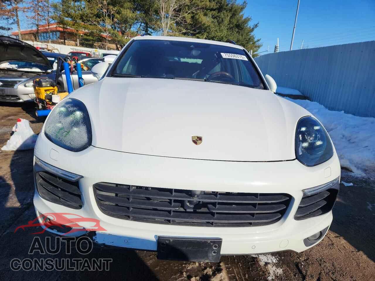 PORSCHE CAYENNE 2017 - WP1AE2A26HLA74324