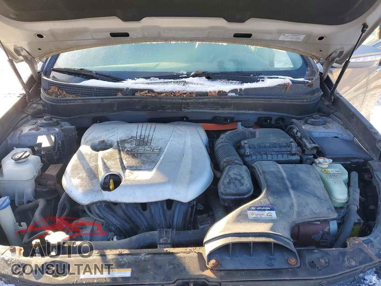 HYUNDAI SONATA 2012 - KMHEC4A42CA055498