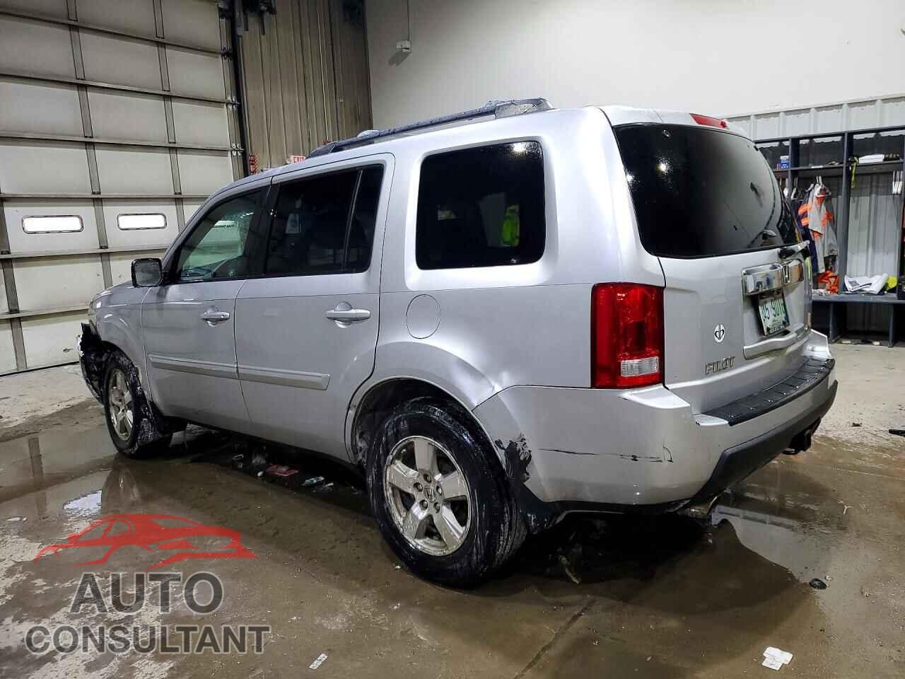 HONDA PILOT 2011 - 5FNYF4H5XBB091002
