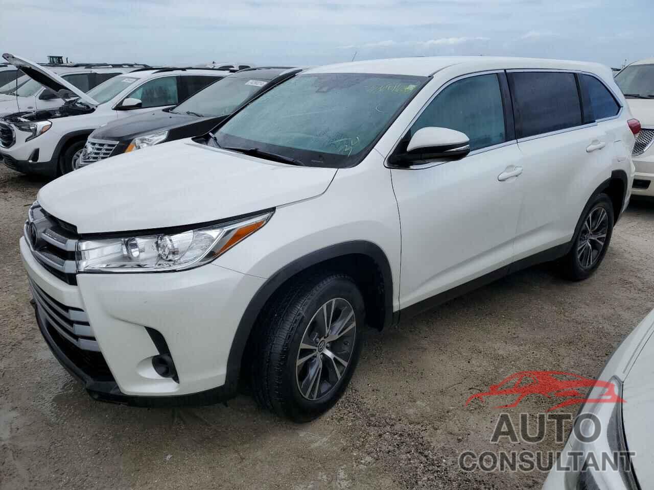 TOYOTA HIGHLANDER 2019 - 5TDZARFHXKS054282