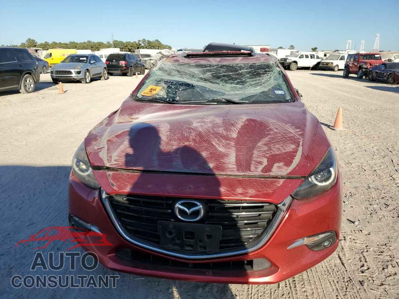 MAZDA 3 2017 - 3MZBN1M38HM128352