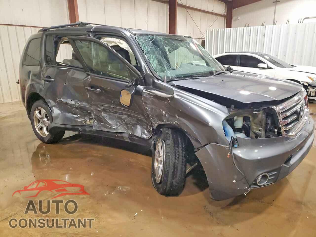 HONDA PILOT 2013 - 5FNYF4H52DB014689