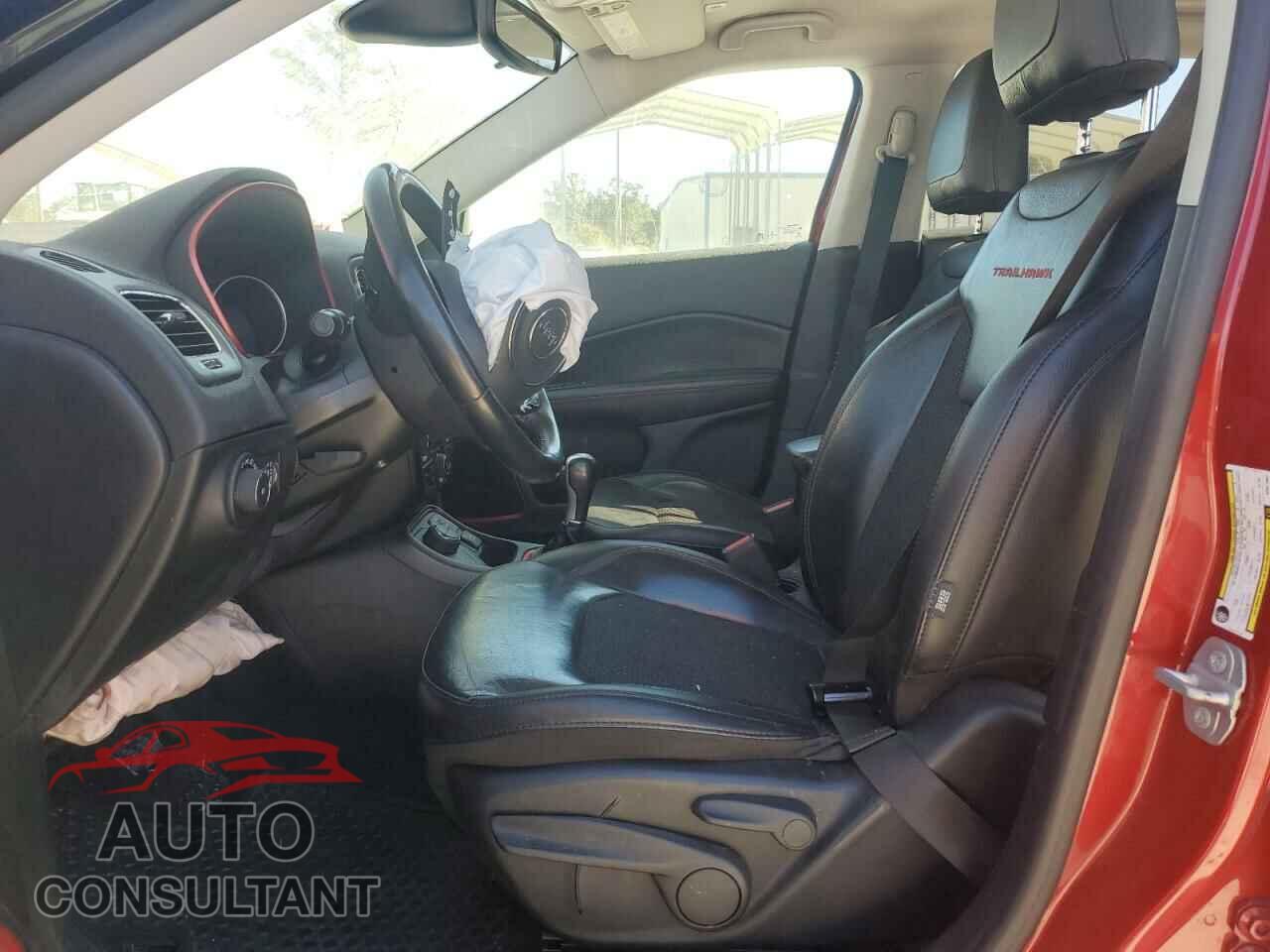 JEEP COMPASS 2019 - 3C4NJDDB9KT671307
