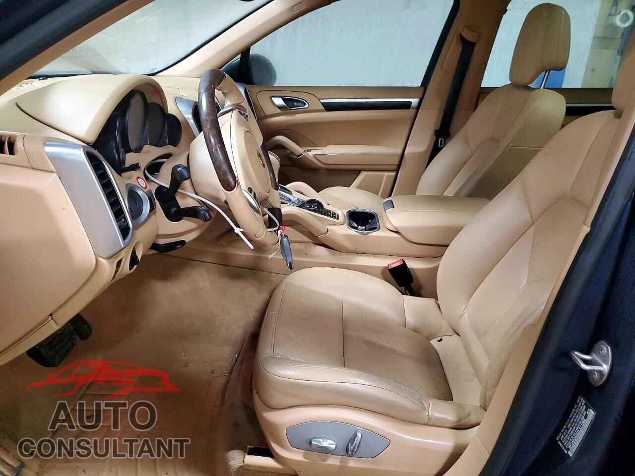 PORSCHE CAYENNE 2013 - WP1AA2A26DLA11066