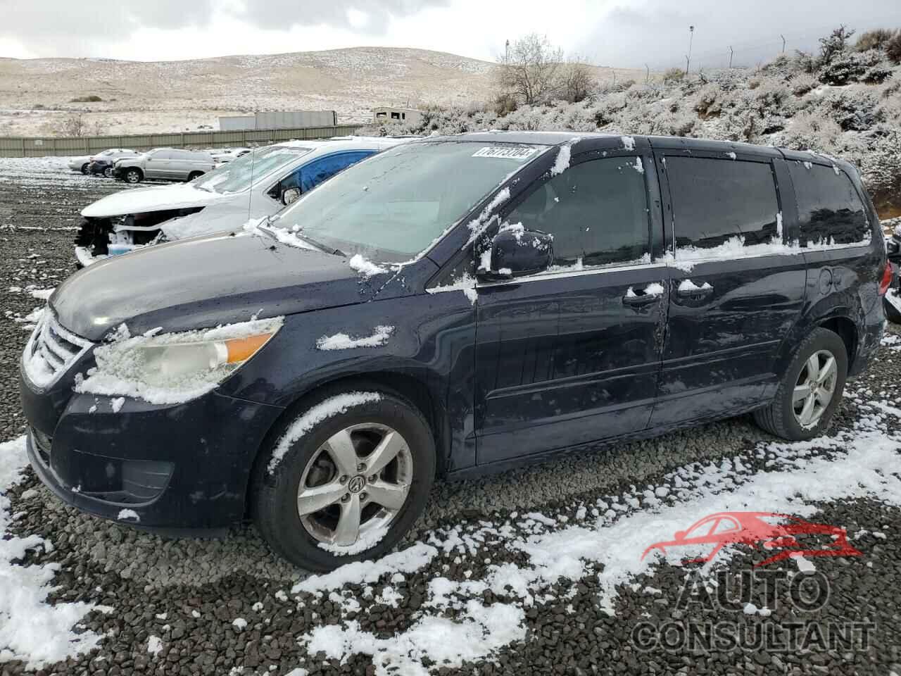 VOLKSWAGEN ROUTAN 2010 - 2V4RW3D17AR174218