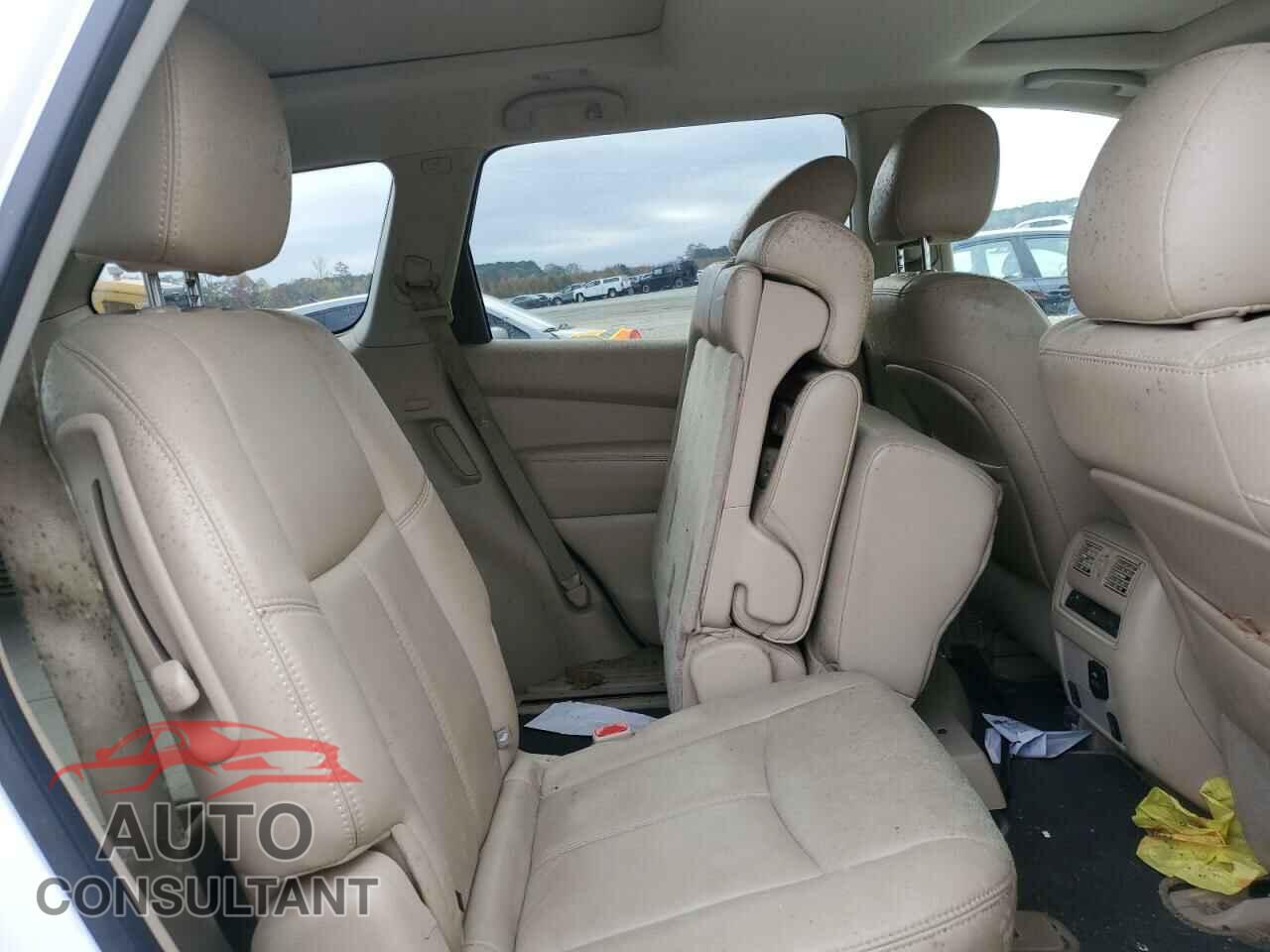 NISSAN PATHFINDER 2014 - 5N1AR2MM5EC683088