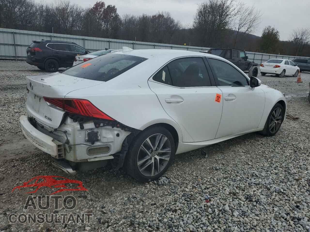 LEXUS IS 2018 - JTHBA1D2XJ5068803