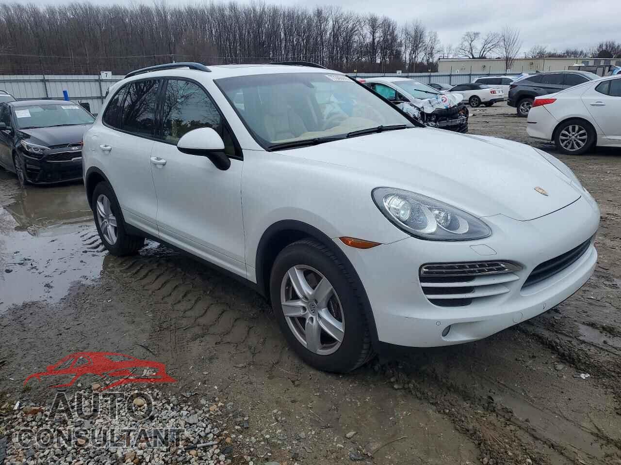 PORSCHE CAYENNE 2012 - WP1AA2A21CLA09580