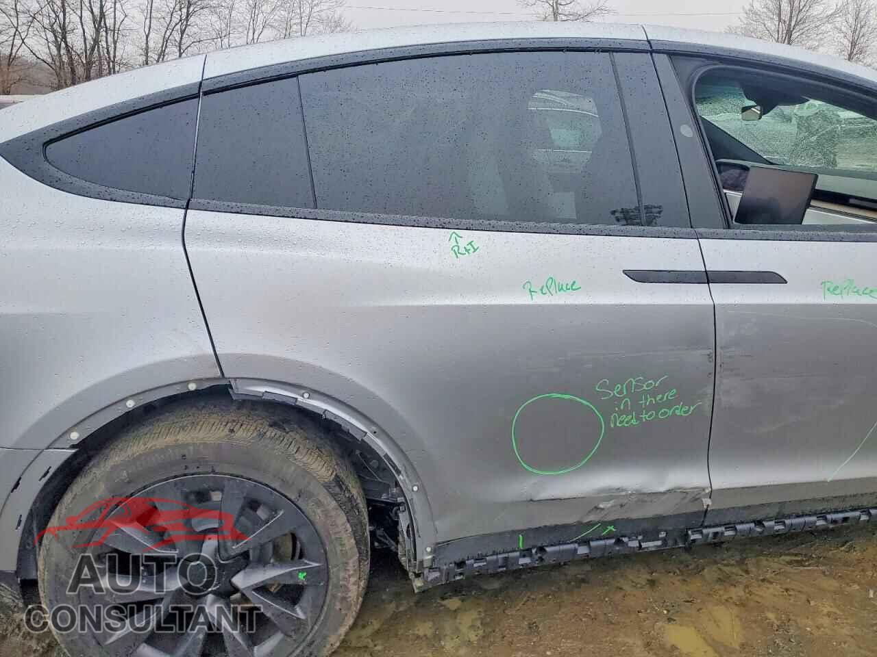 TESLA MODEL X 2024 - 7SAXCBE5XRF458569