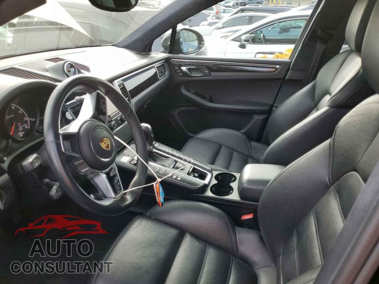 PORSCHE MACAN 2016 - WP1AF2A55GLB91754
