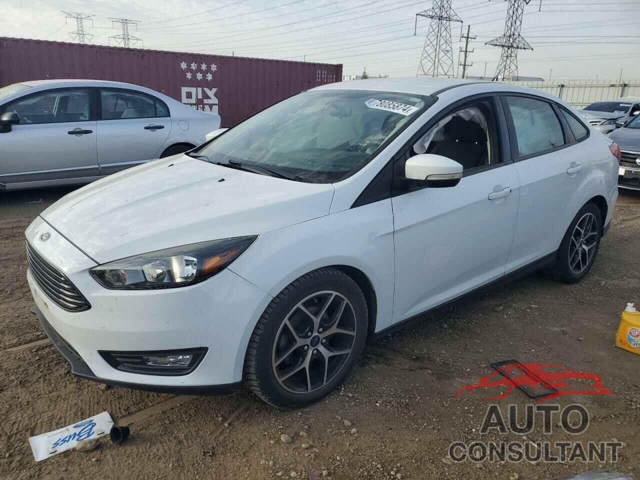 FORD FOCUS 2017 - 1FADP3FE8HL292479