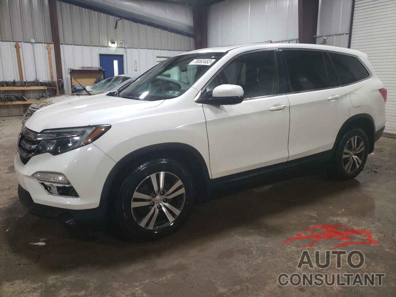 HONDA PILOT 2017 - 5FNYF6H53HB011706