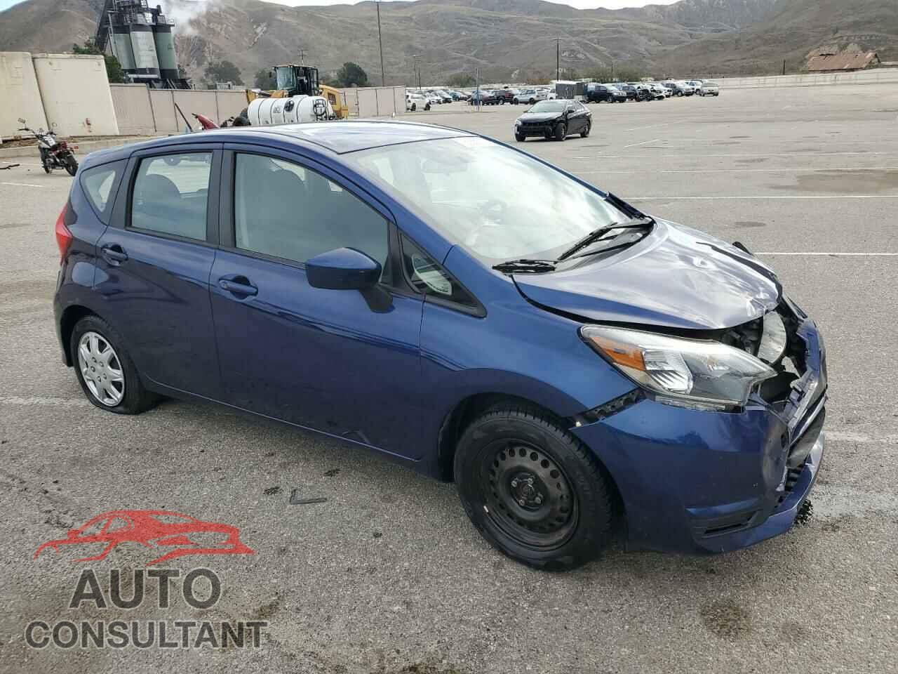 NISSAN VERSA 2017 - 3N1CE2CP3HL353532