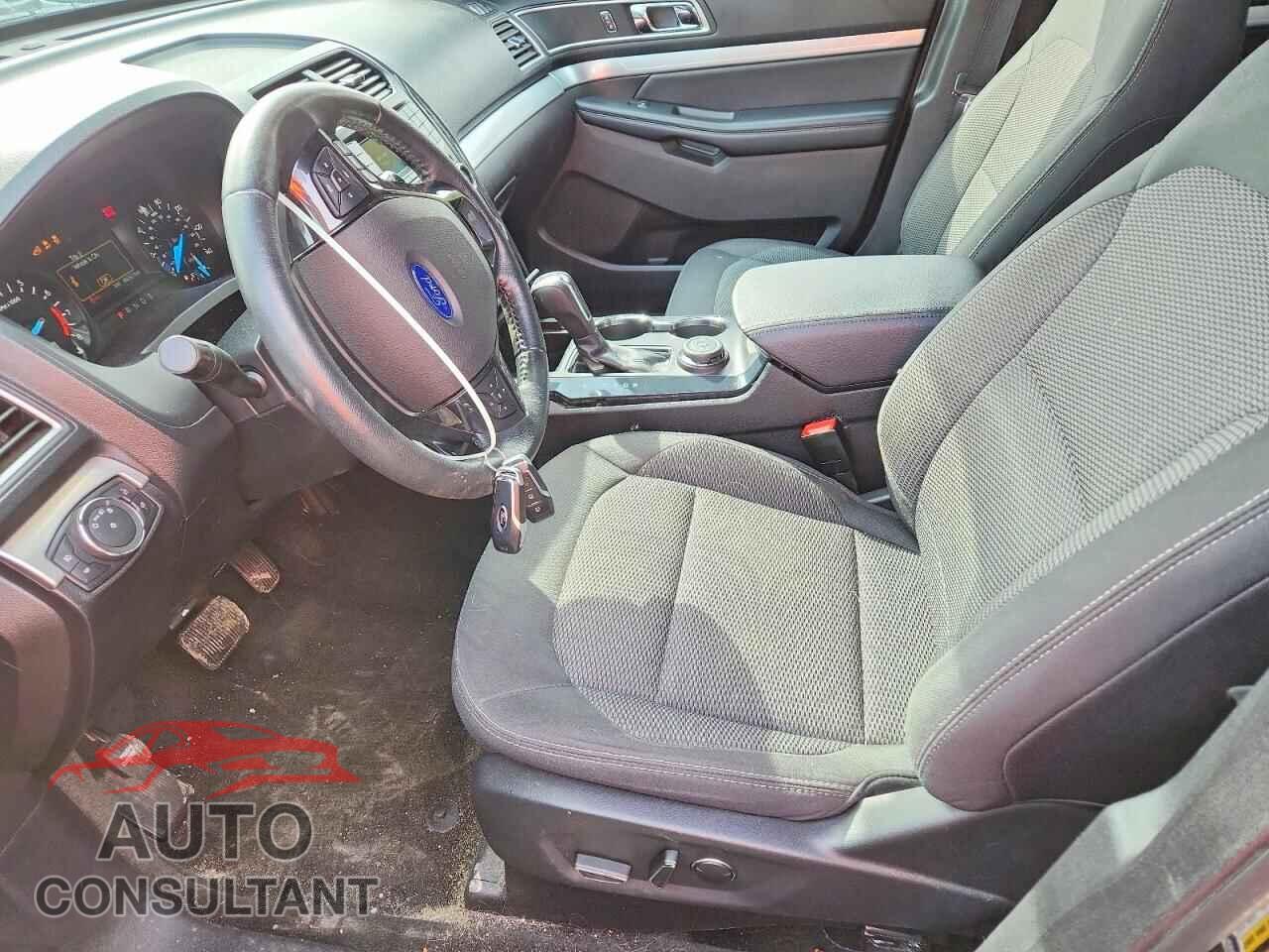 FORD EXPLORER 2017 - 1FM5K8D87HGD00678