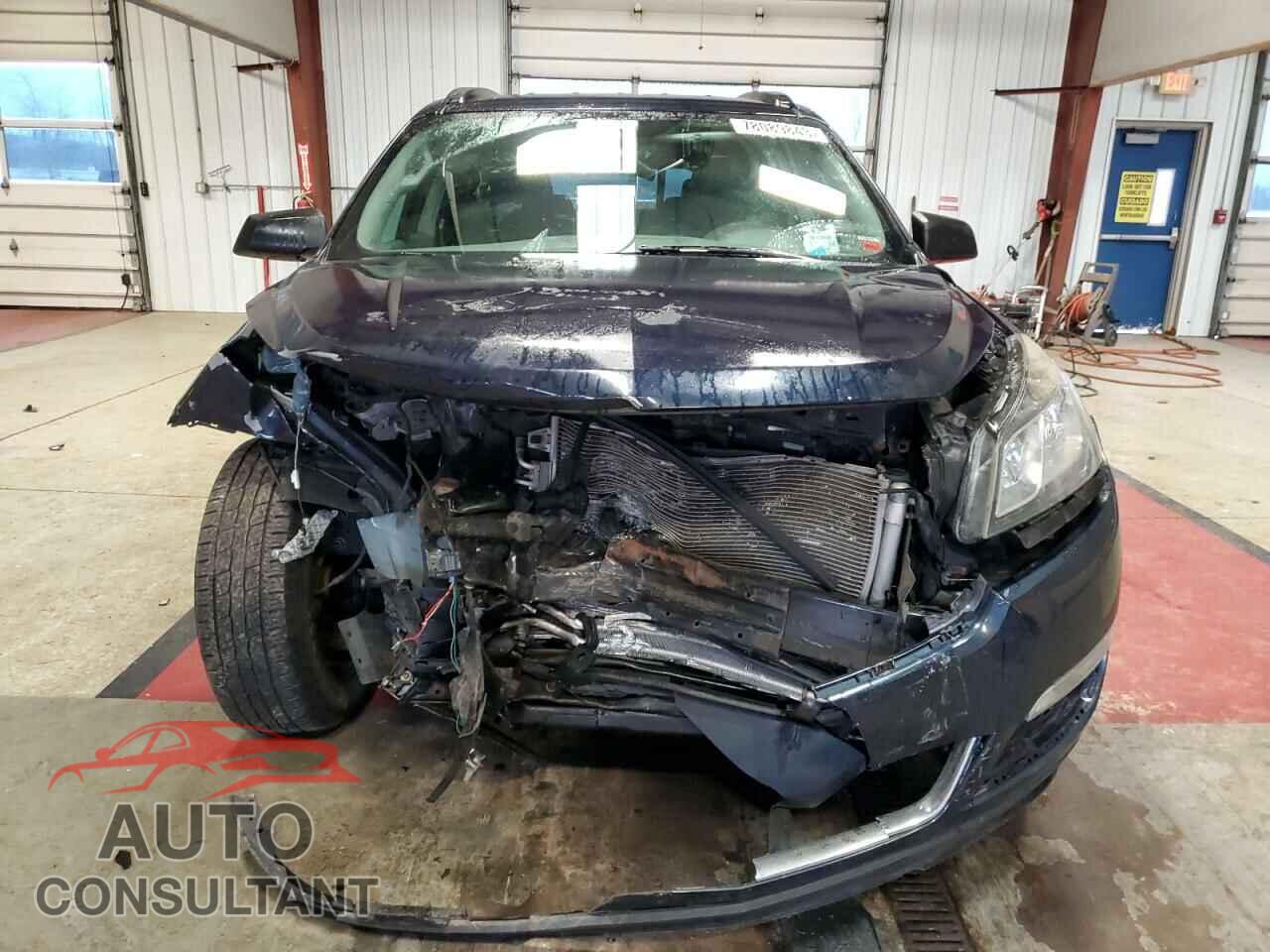 CHEVROLET TRAVERSE 2017 - 1GNKRFED4HJ205346