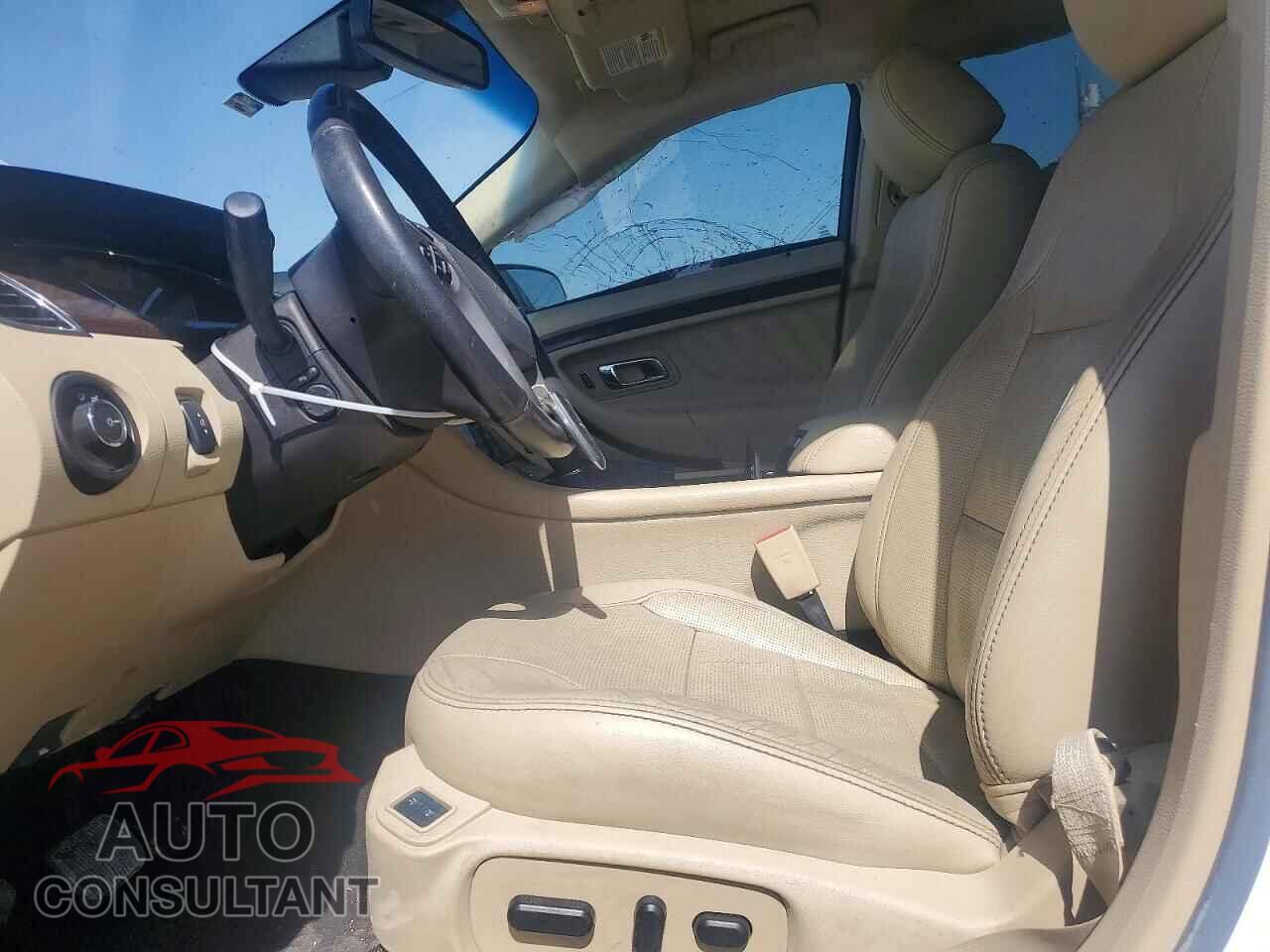 FORD TAURUS 2016 - 1FAHP2F83GG100737