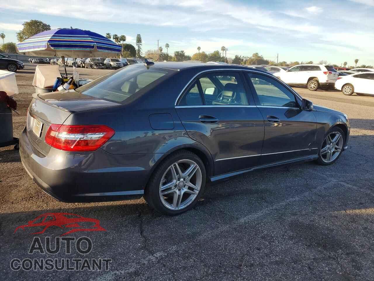 MERCEDES-BENZ E-CLASS 2012 - WDDHF5KB7CA606106