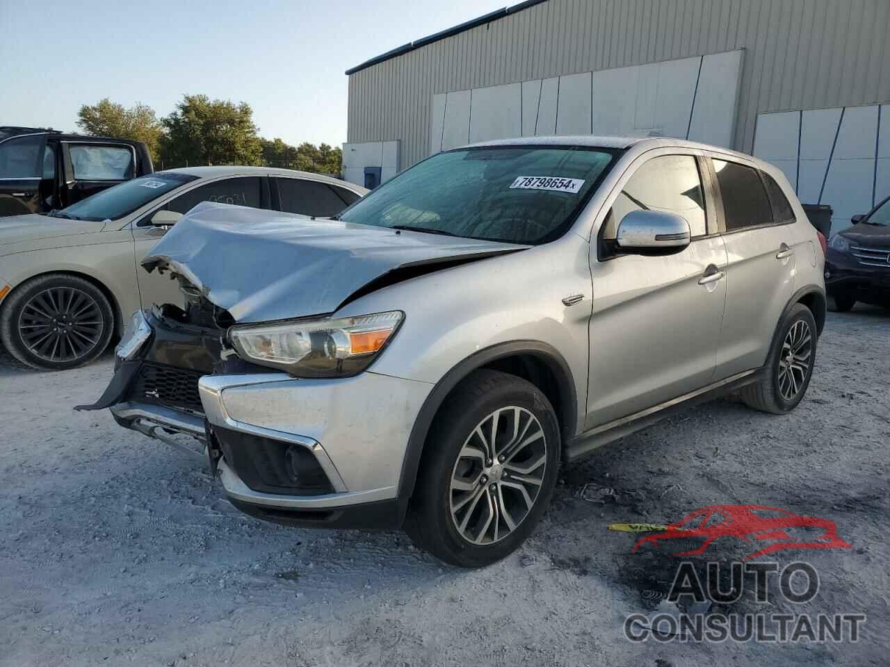 MITSUBISHI OUTLANDER 2019 - JA4AP3AU3KU031929
