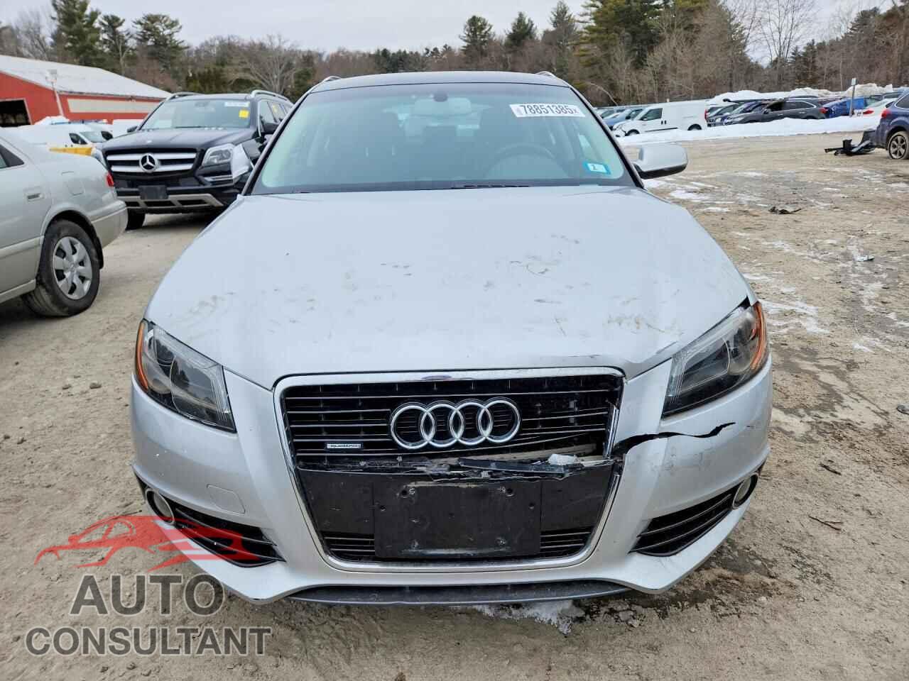 AUDI A3 2011 - WAUMFAFM1BA041845