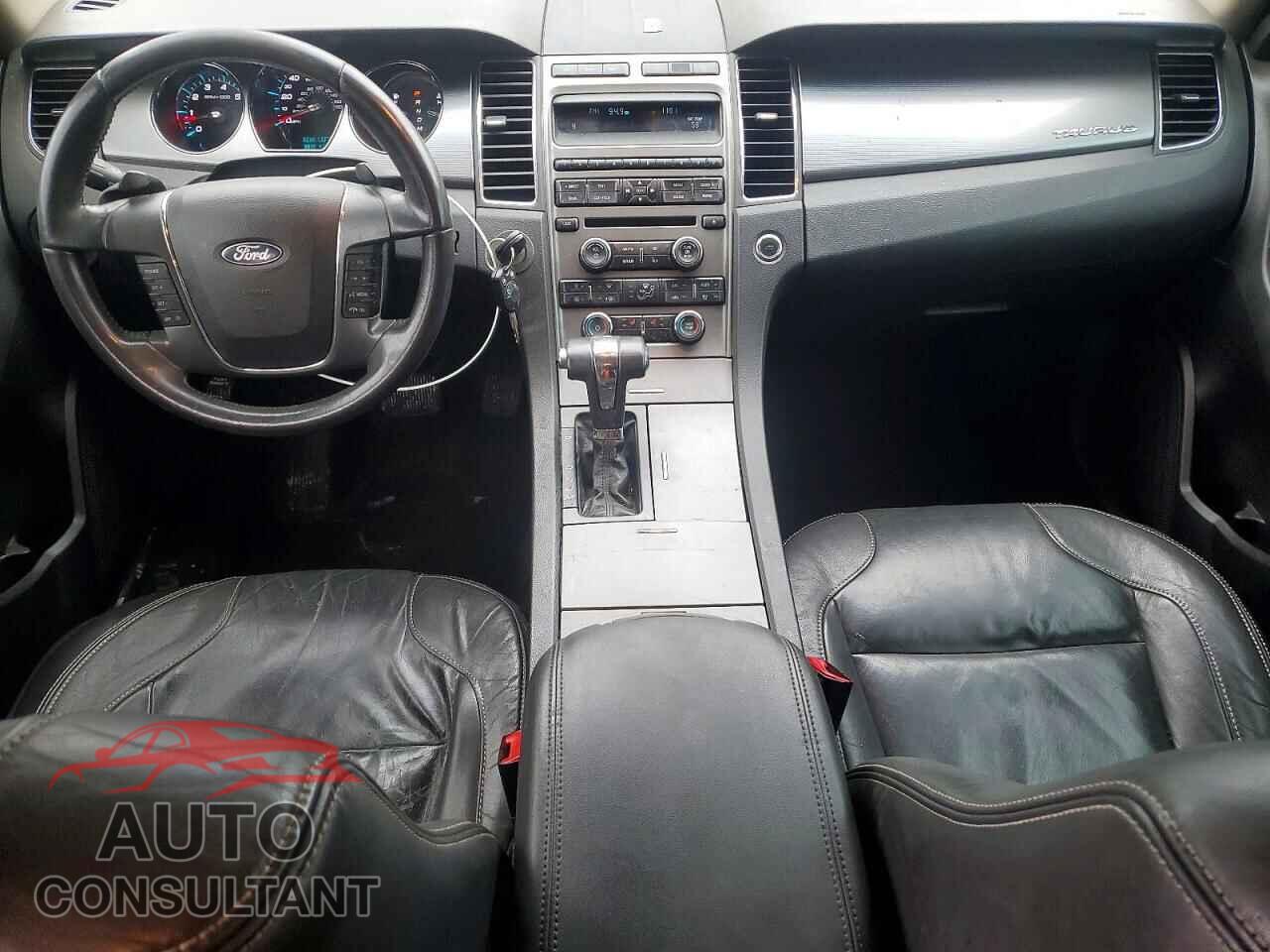 FORD TAURUS 2011 - 1FAHP2EW8BG110642