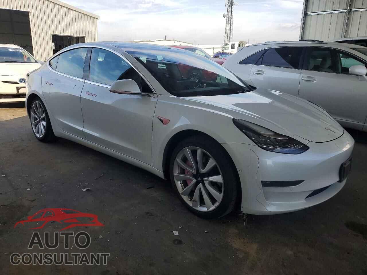 TESLA MODEL 3 2019 - 5YJ3E1EA8KF434516