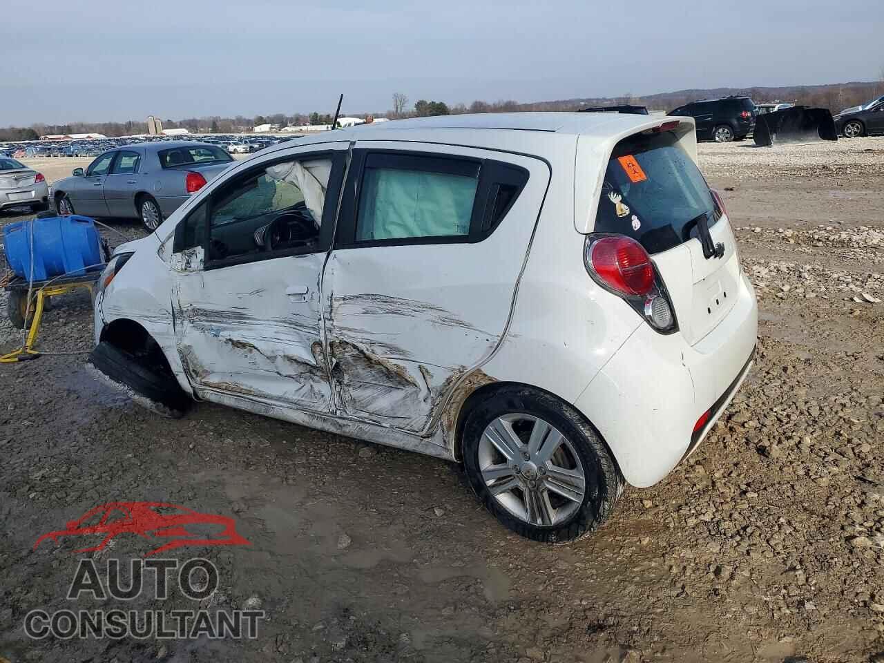 CHEVROLET SPARK 2015 - KL8CB6S98FC807971