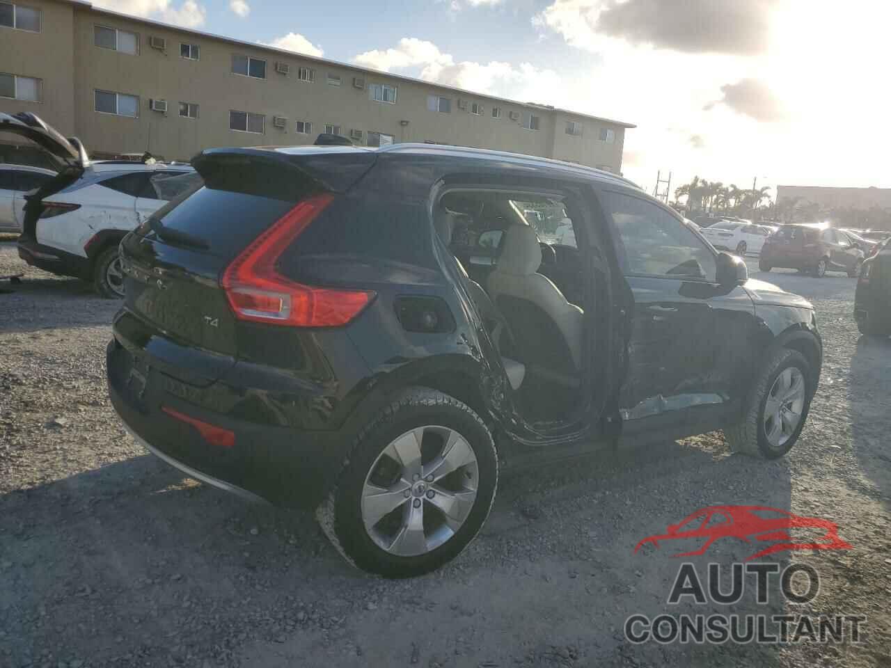 VOLVO XC40 2020 - YV4AC2HK6L2216793
