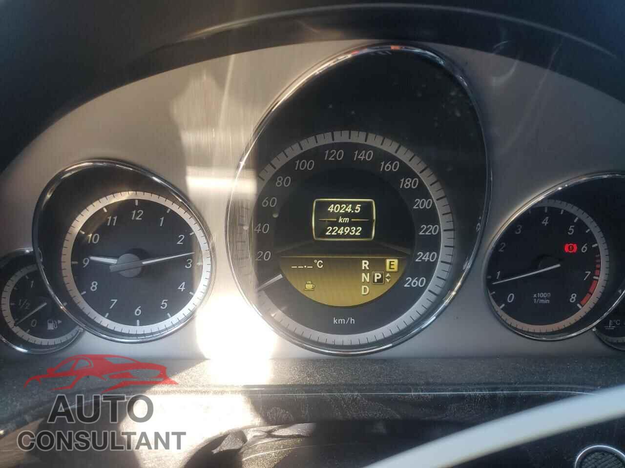 MERCEDES-BENZ E-CLASS 2012 - WDDHF82B4CA616299
