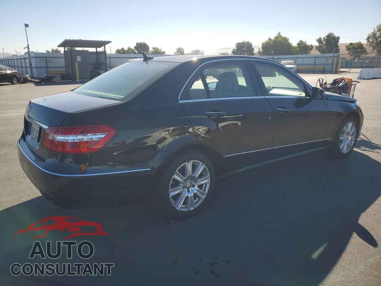 MERCEDES-BENZ E-CLASS 2013 - WDDHF5KBXDA671954